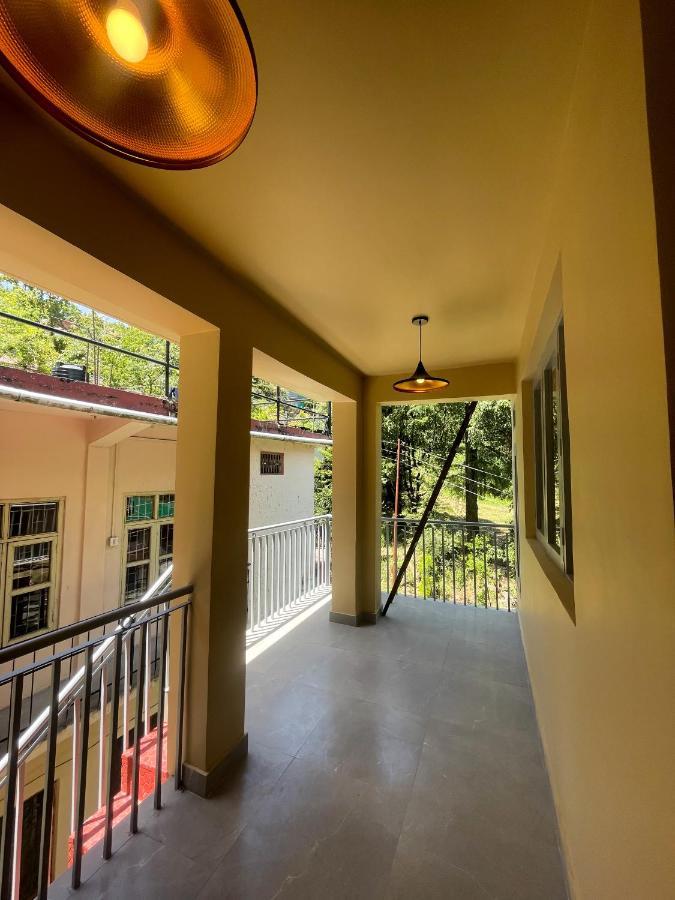 Eevolve Dharamkot - An Eco Hostel McLeod Ganj Dış mekan fotoğraf