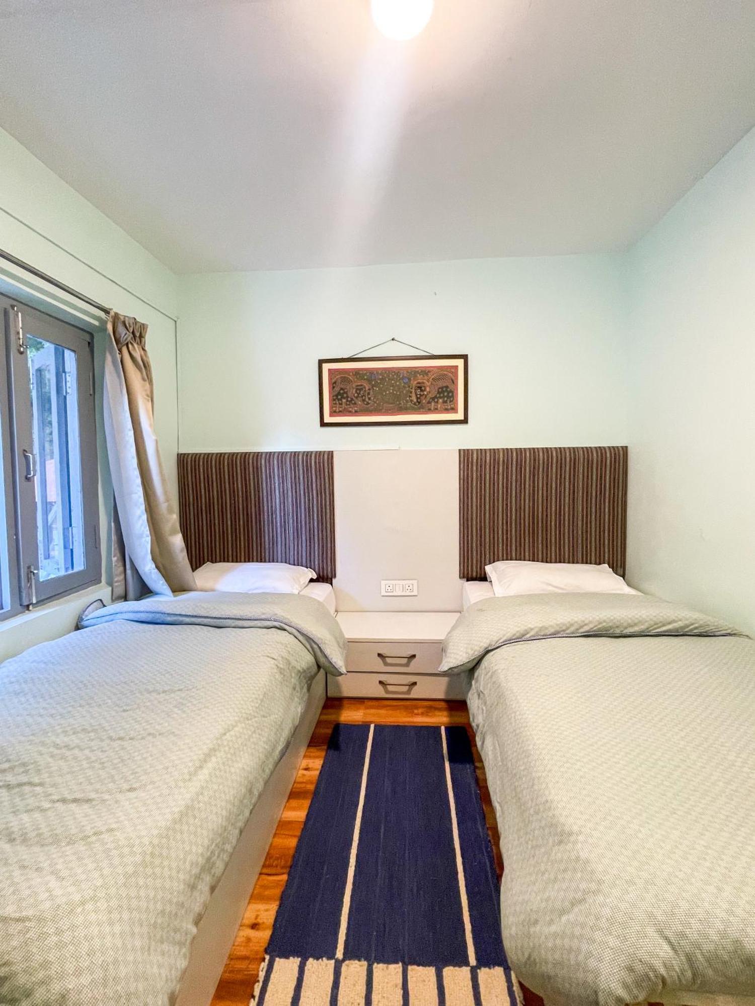 Eevolve Dharamkot - An Eco Hostel McLeod Ganj Dış mekan fotoğraf