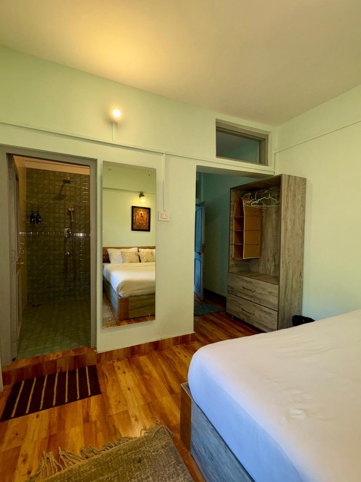 Eevolve Dharamkot - An Eco Hostel McLeod Ganj Dış mekan fotoğraf